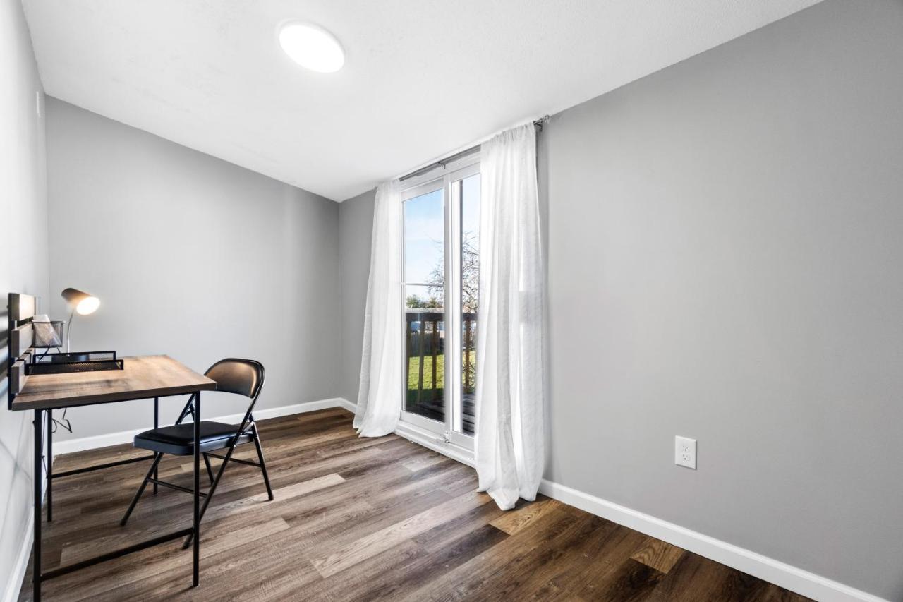 Lovely 3 Bedroom Colonial Home 미들타운 외부 사진